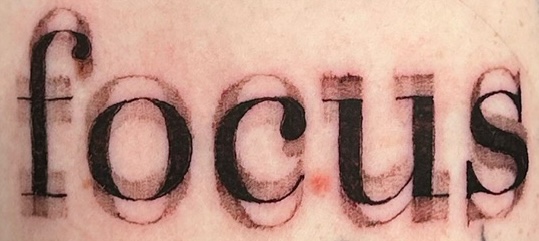 bg opticalillusion lettering focus email