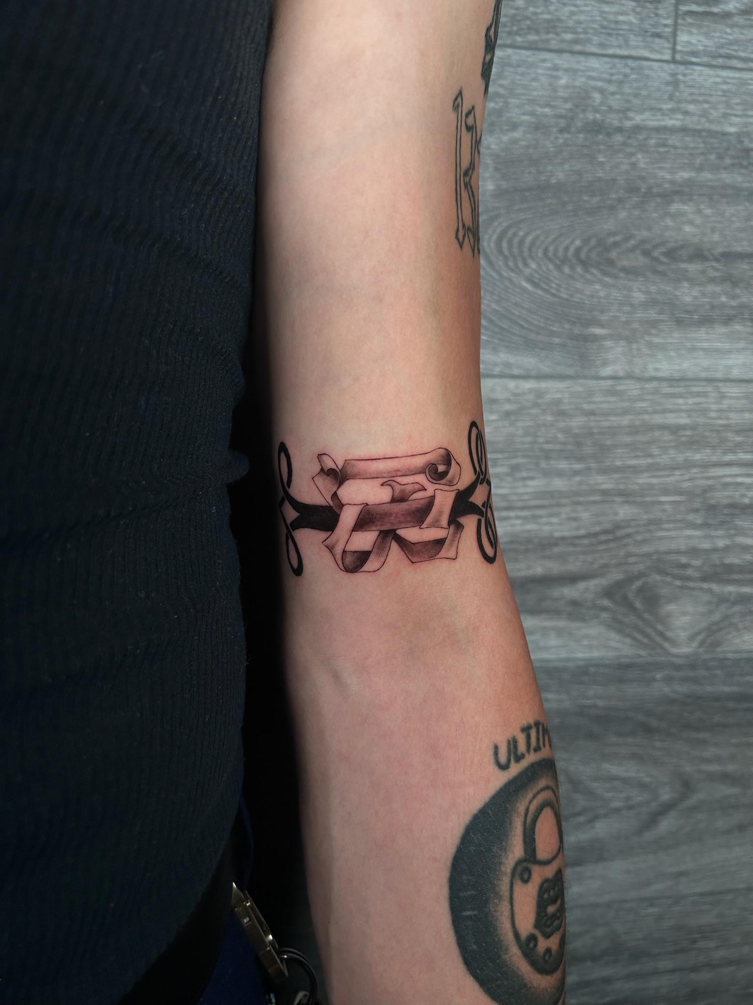 bg realism ribbon